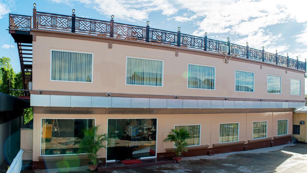 Aung Tha Pyay Hotel 3 Γιανγκόν Εξωτερικό φωτογραφία