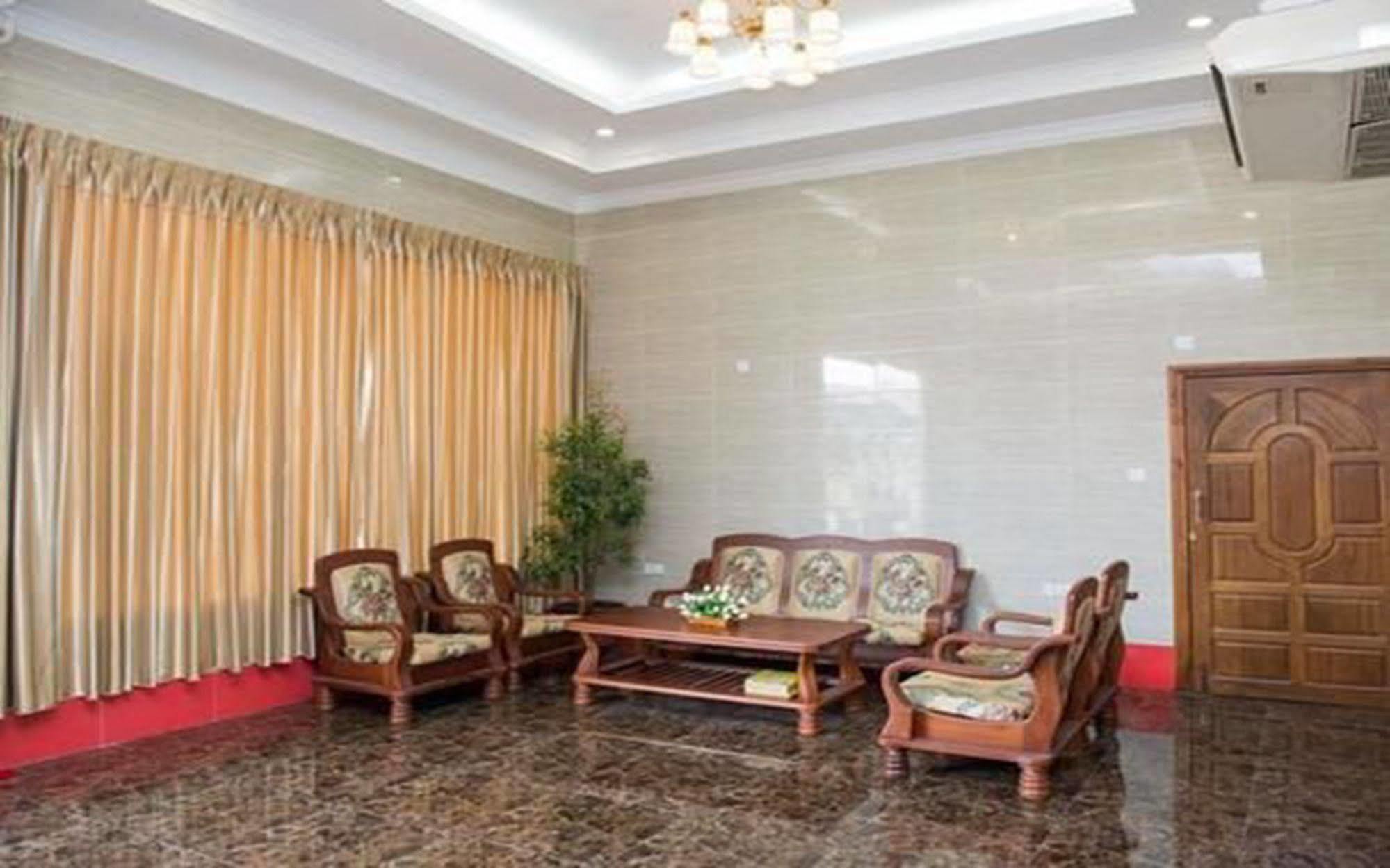 Aung Tha Pyay Hotel 3 Γιανγκόν Εξωτερικό φωτογραφία